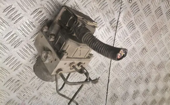 Ford Mondeo Mk III ABS Pump 0265800014