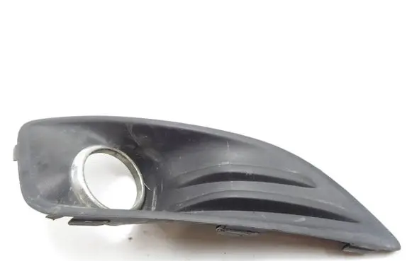 Ford Fiesta Front grill C1BB15A222C 16624