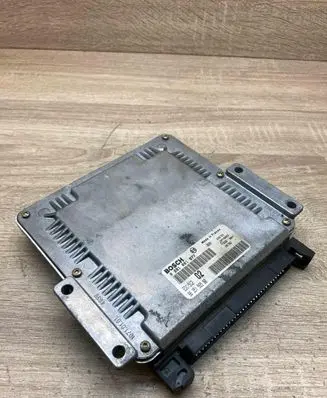 Peugeot 406 Engine control unit/module ECU 9635156580 0281001977