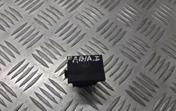 Skoda Fabia Mk1 (6Y) Mirror heating switch 6Y0959621