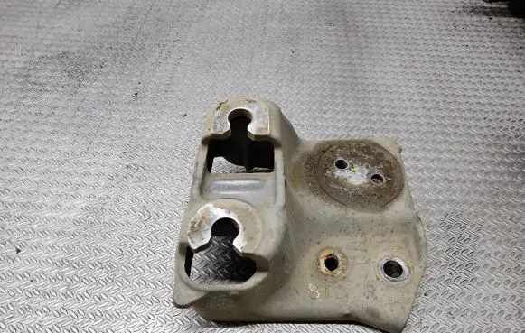 Subaru Legacy Other engine bay part