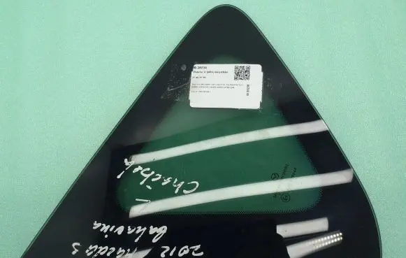 Mazda 3 II Rear vent window glass BBN950N50 43R009649