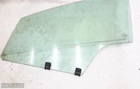 Peugeot 3008 I Front door window glass four-door e243r000929