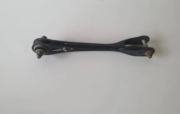 BMW 5 G30 G31 Rear control arm 6861114