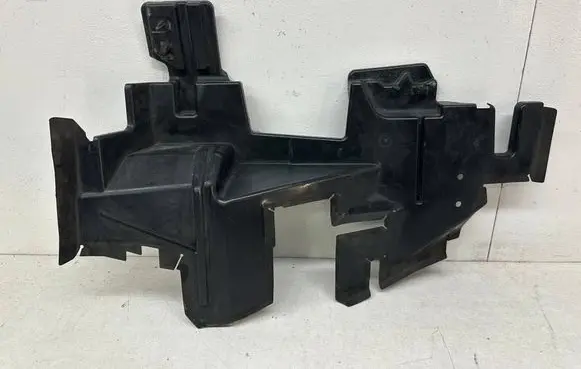 Opel Mokka B Intercooler air guide/duct channel 9836415680