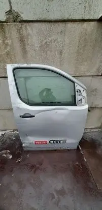 Peugeot Expert Front door LAKEZRC