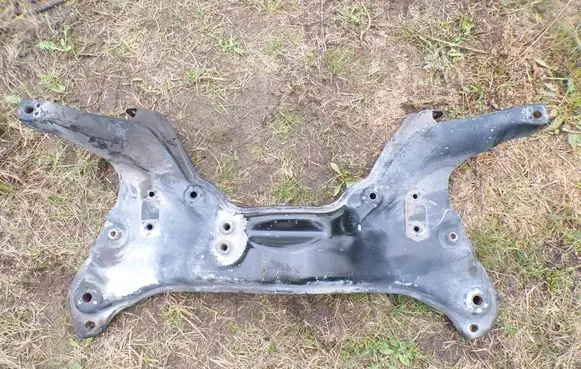 Fiat Panda II Front axle beam Trawersa
