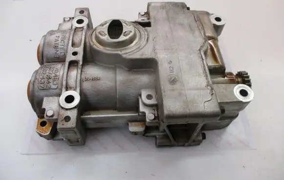 Dodge Caliber Oil pump 04884890AC 6170453 ECN