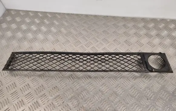 BMW 7 F01 F02 F03 F04 Front bumper lower grill 7186507