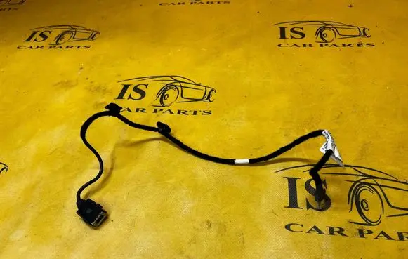 Peugeot 308 USB socket connector 9806048180