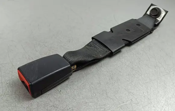 Ram 1500 Rear seatbelt buckle 34027322D