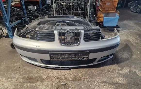 Seat Alhambra (Mk1) Front bumper