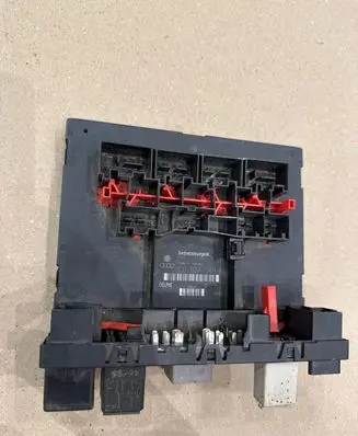 Volkswagen PASSAT B6 Comfort/convenience module 3C0937049H 28027754 H37S1301