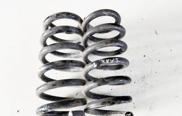 Ford S-MAX Rear coil spring