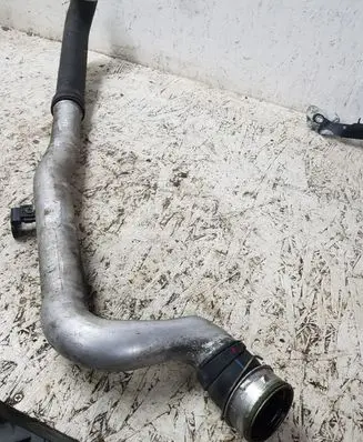 Volkswagen Phaeton Intercooler hose/pipe