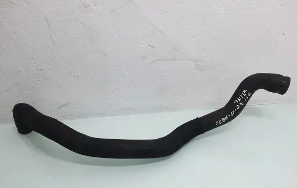 Volvo XC90 Engine coolant pipe/hose