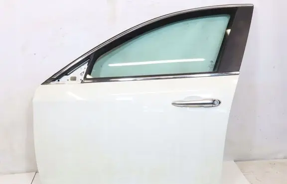 Alfa Romeo Giulietta Front door