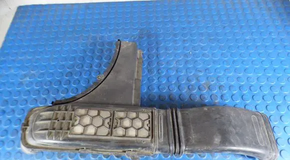 Renault Megane IV Air intake duct part CART165556458R 165556458R 165551527R