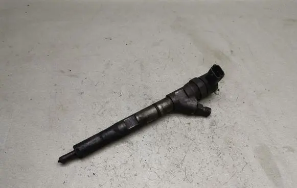 Alfa Romeo 156 Fuel injector 0445110002