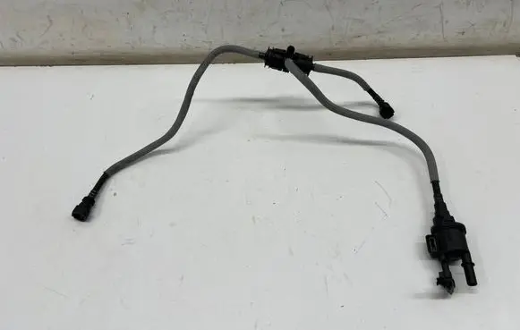 Opel Grandland X Fuel line/pipe/hose 983534088003