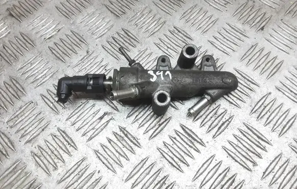 Opel Astra H Clutch slave cylinder 35188200