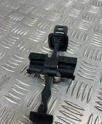 MG EHS Front door check strap stopper 