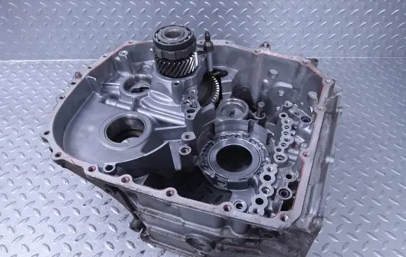 Toyota Yaris XP210 Other gearbox part 04354K0010 30400K0030