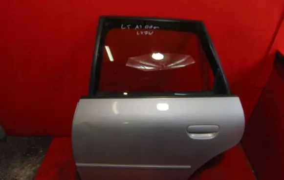 Audi A3 S3 8L Rear door