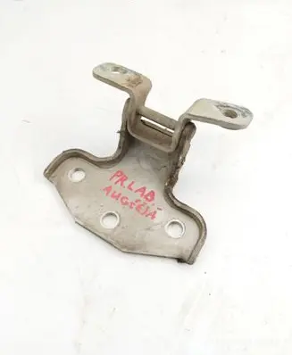 KIA Sedona Front door upper hinge