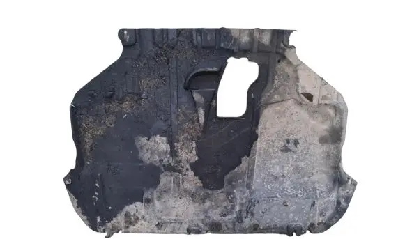 Volvo S40 Engine splash shield/under tray