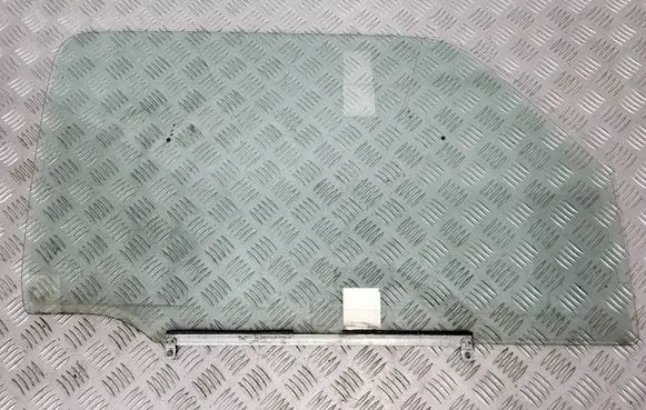 Suzuki Jimny Front door window/glass (coupe) 