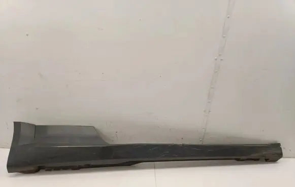Audi TT TTS RS Mk3 8S Sill 8S0853856C