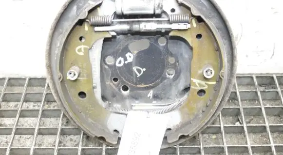 Ford Ecosport Drum brake (rear) 