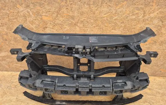 Volkswagen PASSAT B6 Radiator support slam panel