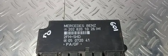 Mercedes-Benz C W202 Comfort/convenience module 2028201026 2FHSHD 05072041