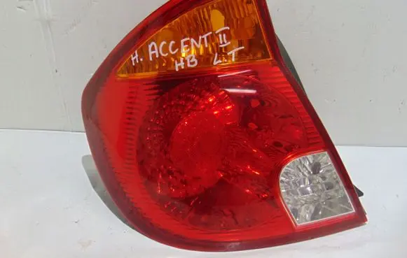 Hyundai Accent Rear/tail lights
