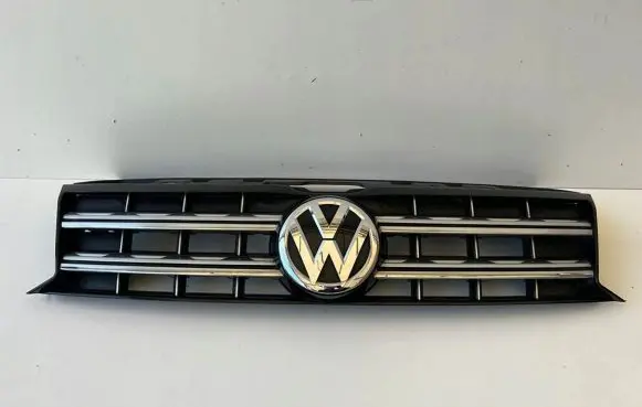 Volkswagen Amarok Front bumper upper radiator grill 2H6853653