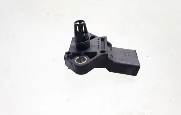 Volkswagen Touareg I Air pressure sensor 0281002401 038906051C