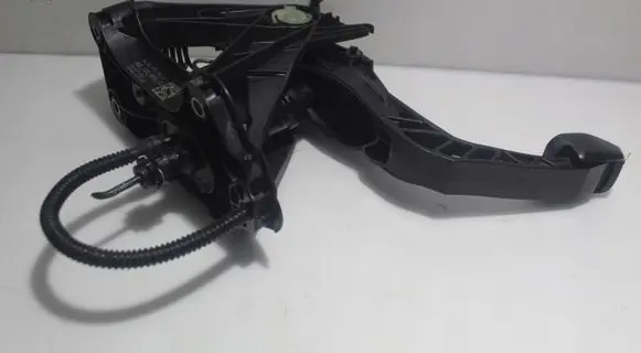 Clutch pedal