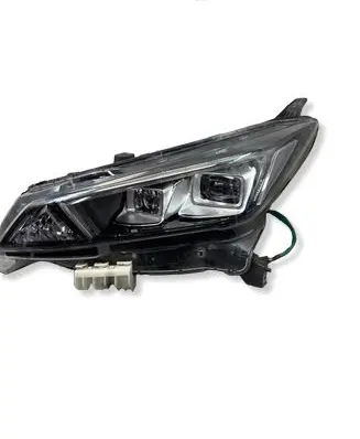 Nissan Leaf II (ZE1) Headlight/headlamp 260605SH5A A1S0620000
