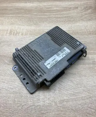 Renault Laguna I Engine control unit/module ECU 7700105817 7700102295