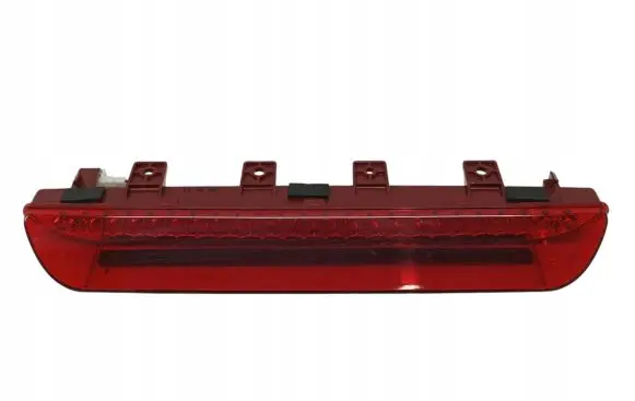 KIA Sportage Third/center stoplight