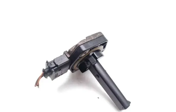 BMW 5 E60 E61 Oil level sensor 7501786 6PR008324 6PR00832400
