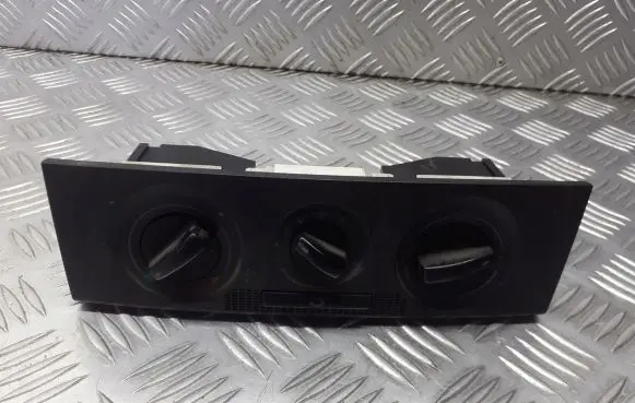 Skoda Fabia Mk1 (6Y) Interior fan control switch 6Q0819445