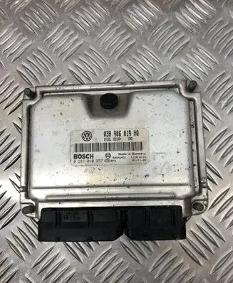 Seat Ibiza III (6L) Engine control unit/module 038906019HQ 0281011957