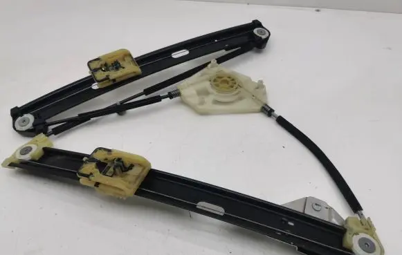 Audi A1 Front window lifting mechanism without motor 82G837461
