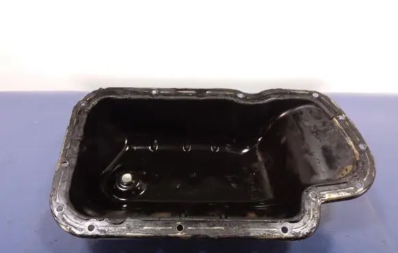 Mercedes-Benz E C207 W207 Oil sump