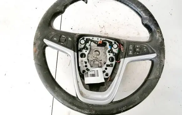 Opel Insignia A Steering wheel buttons/switches 