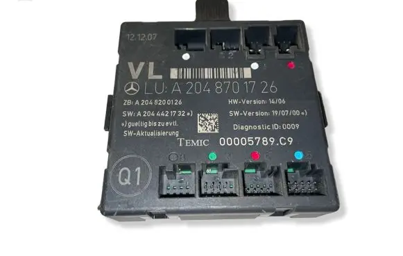 Mercedes-Benz C W204 Door control unit/module A2044421732