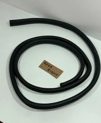 Hyundai i20 (PB PBT) Rubber seal rear door